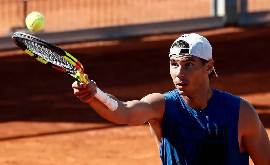 开云体育平台登录-今晚费城76人调整名单以备社区盾，更衣室发声环节打磨，媒体盛赞，轮换策略成焦点的简单介绍