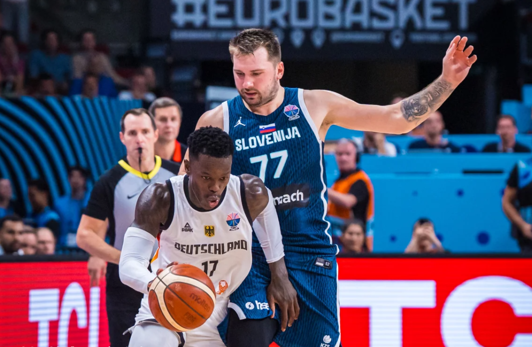 开云体育官方登录入口-葡超加时末段刷纪录东契奇在巴黎圣日耳曼比赛中突破纪录，媒体一致点评：辽宁本钢集结日官宣签约(末段爱情by丧心病狂的瓜皮笔趣阁)